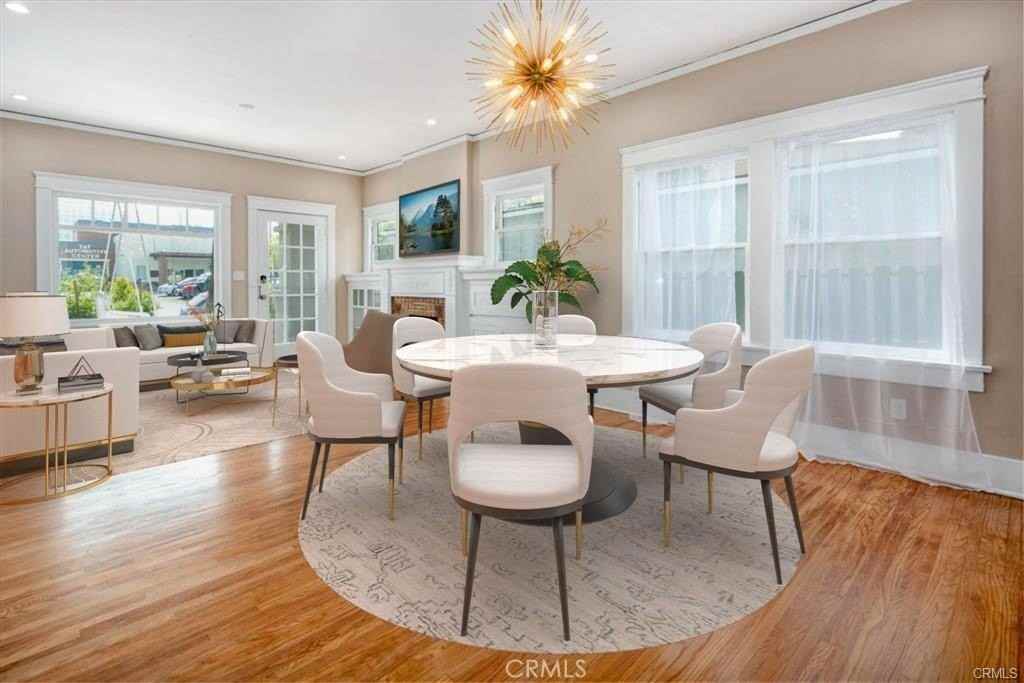 107 N Columbus Ave #1-2 - Photo 2 of 15