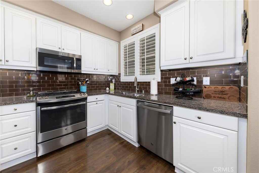 844 Citrus Ct #29 - Photo 6 of 30