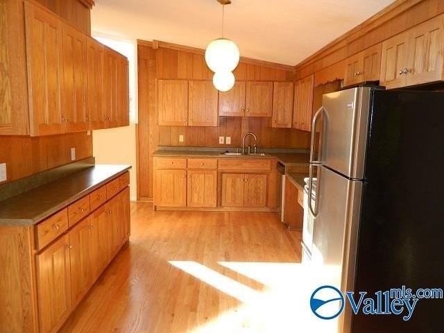 920 Sommerset Rd Se - Photo 6 of 18