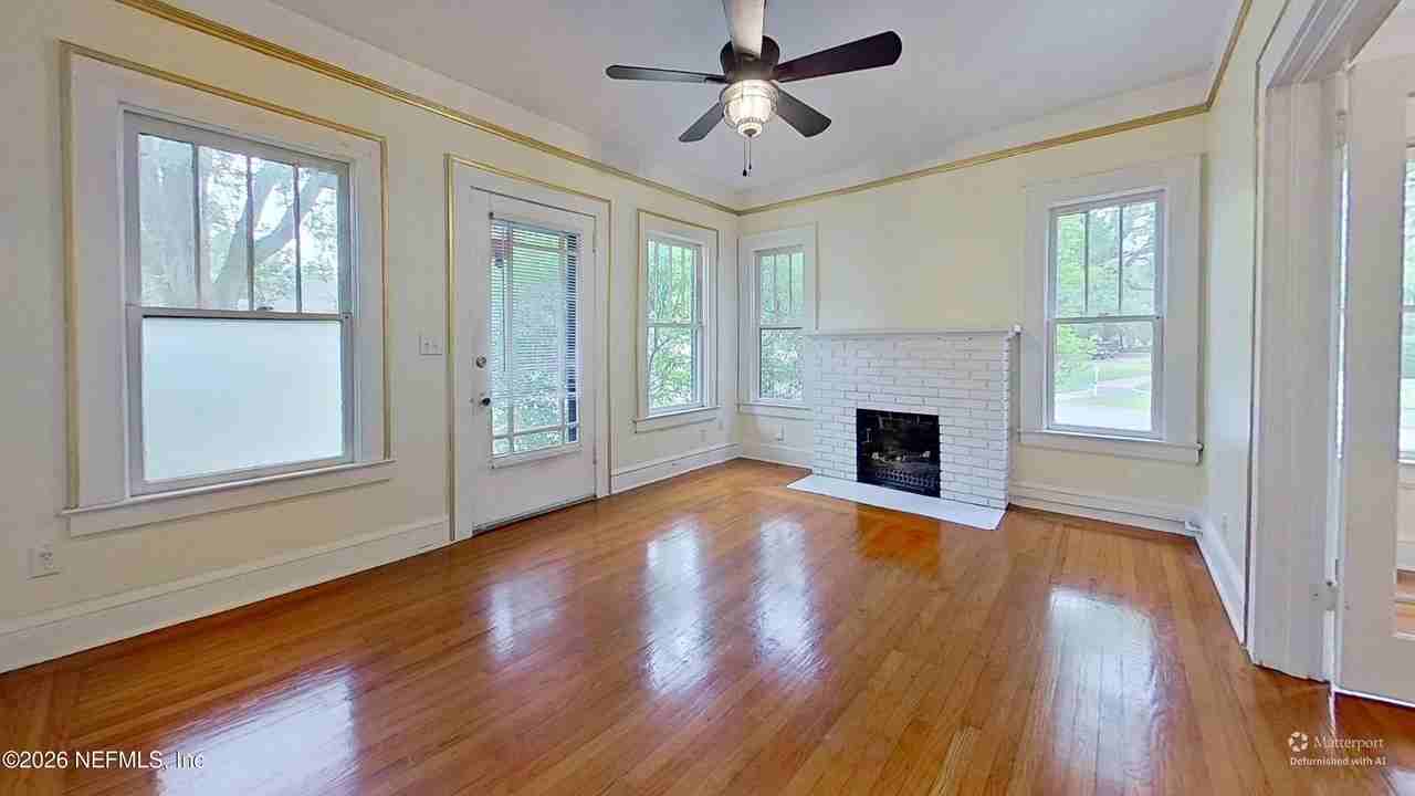 2786 Downing St - Photo 4 of 14