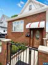 284 Livingston Ave 2nd Fl - Photo 1 of 1