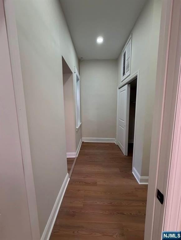 66 Harrison Ave - Photo 5 of 11