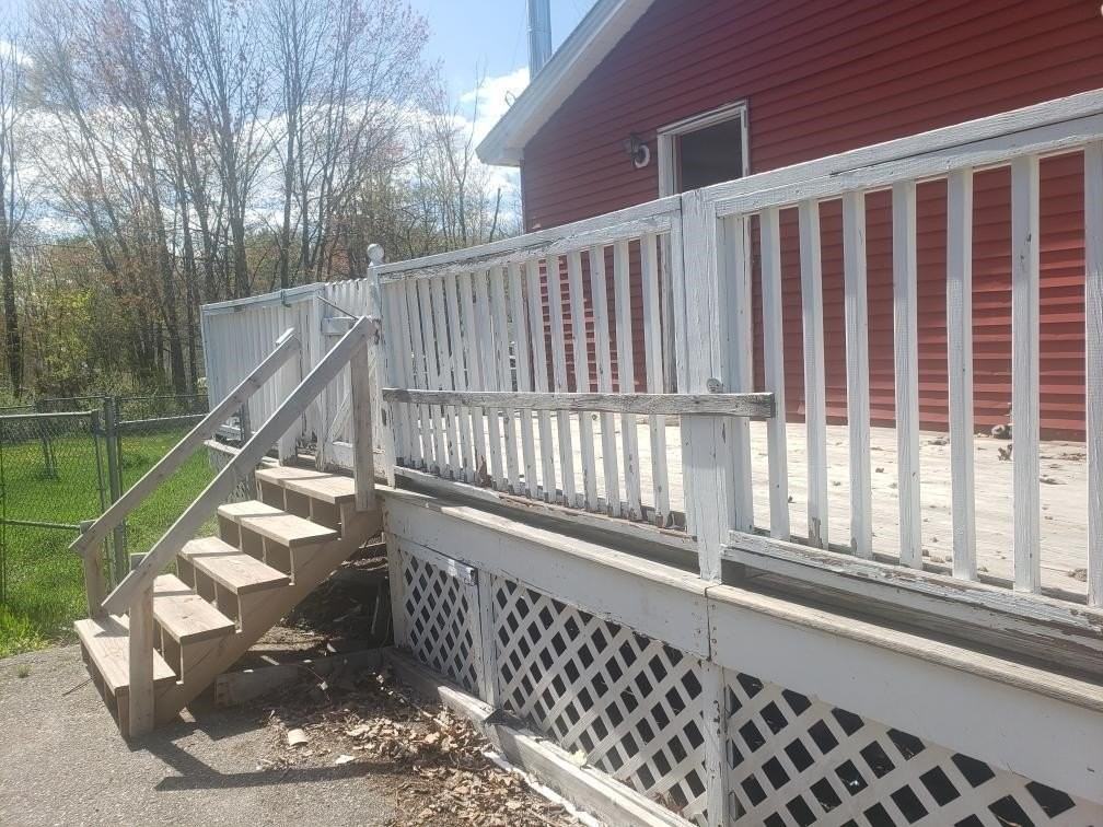 260 Charles St - Photo 4 of 18