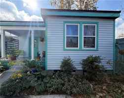 featured image of 2726 Marais St