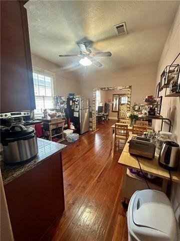 1705 Burdette St - Photo 3 of 12