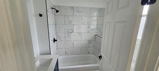 4401 Elba St - Photo 3 of 5