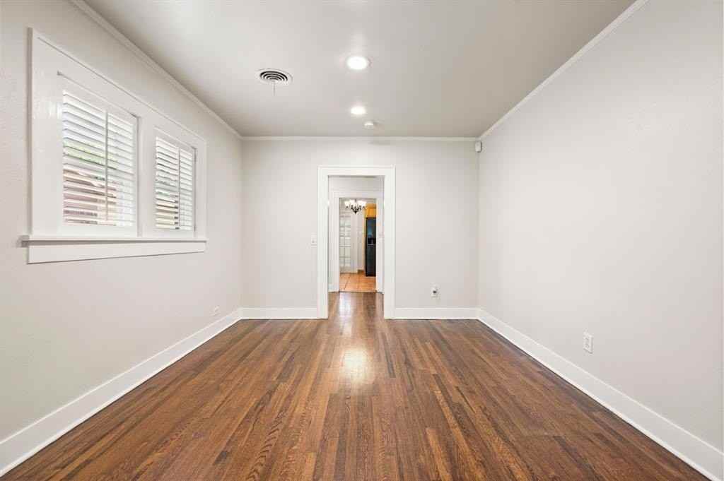 3812 Bunting Ave - Photo 6 of 20