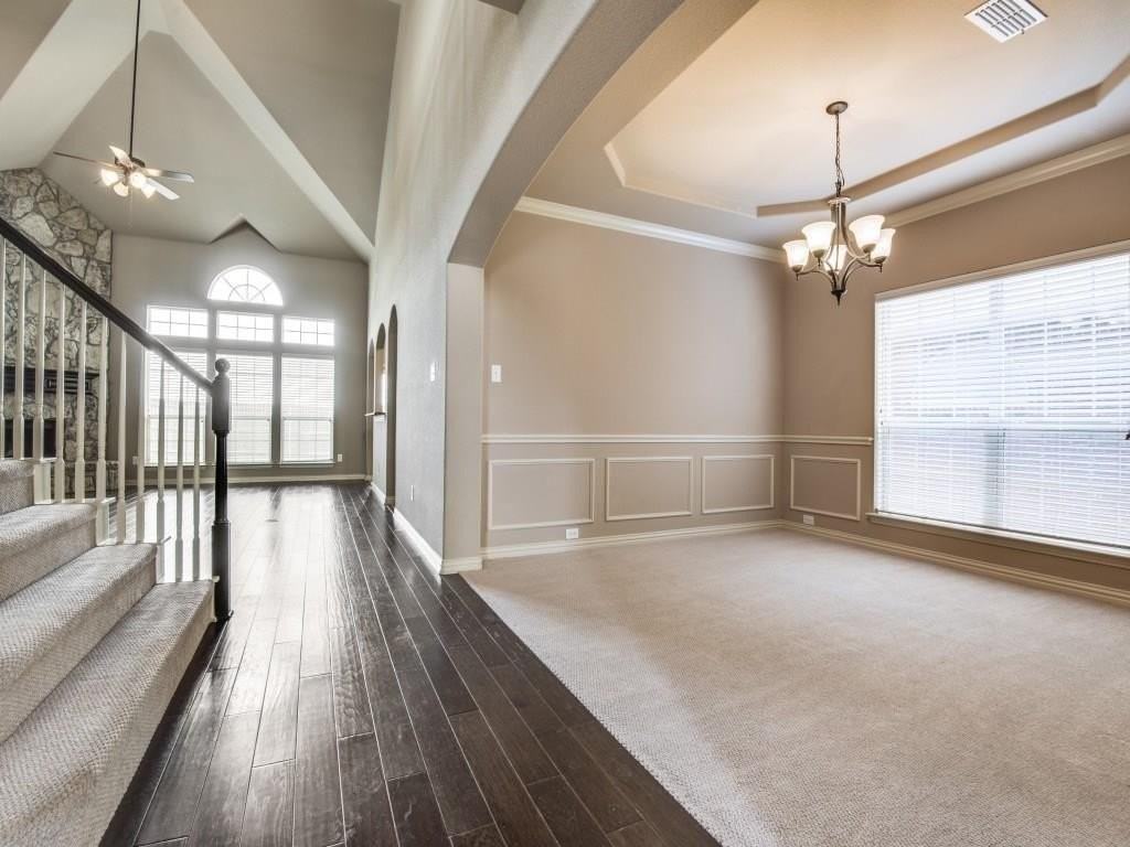 12112 Abernathy Cir - Photo 2 of 10