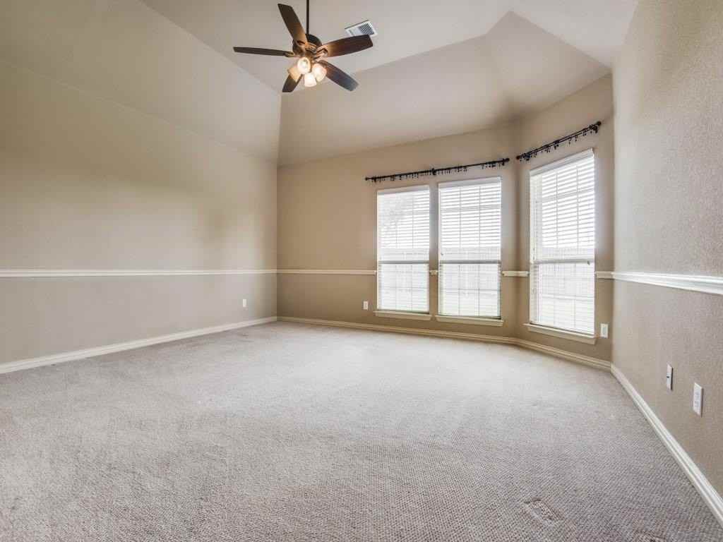 12112 Abernathy Cir - Photo 7 of 10