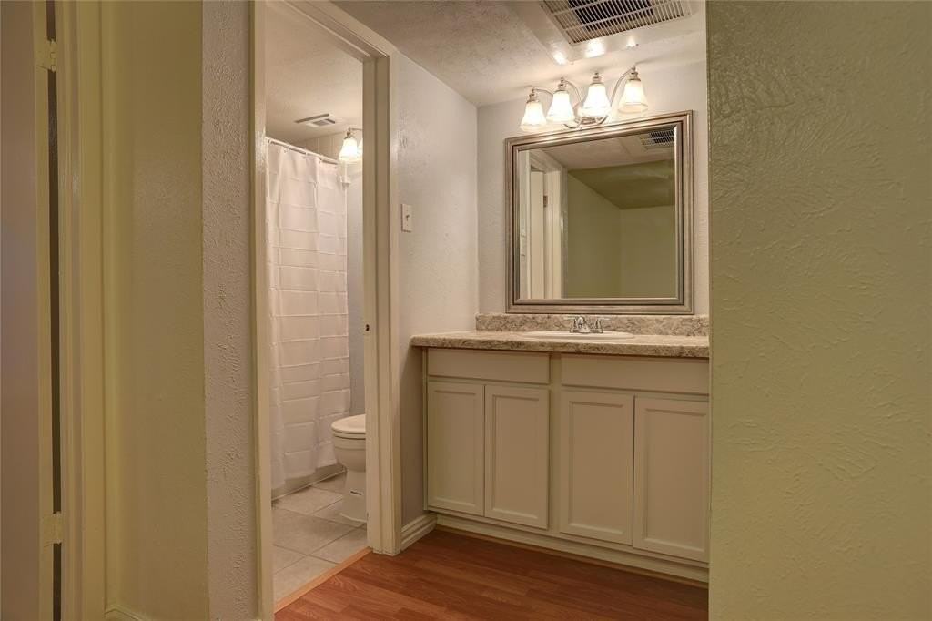 4314 Travis St #102 - Photo 6 of 9