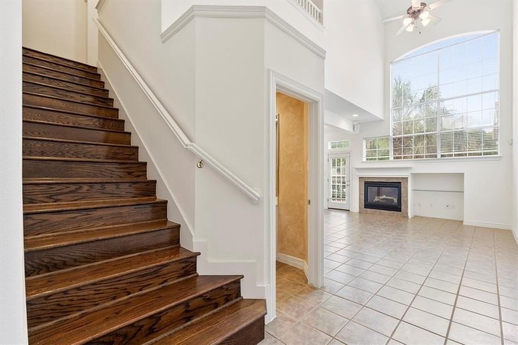 4106 Oberlin Way - Photo 2 of 17