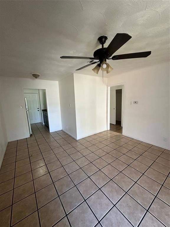 907 Broadway Ave #23 - Photo 3 of 7