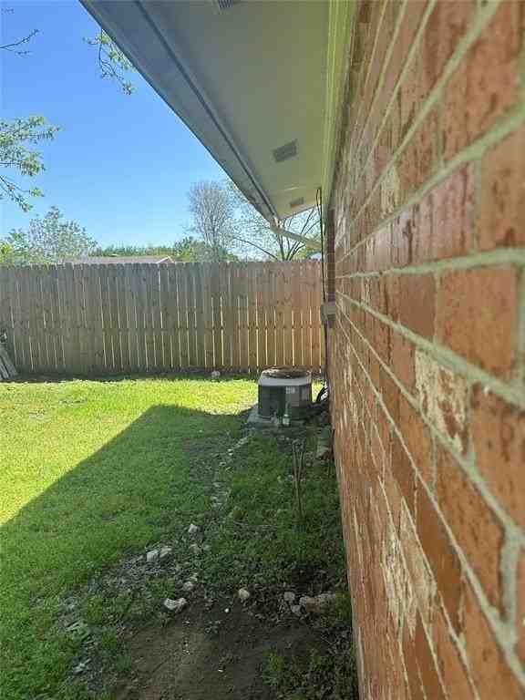 907 Broadway Ave #23 - Photo 7 of 7