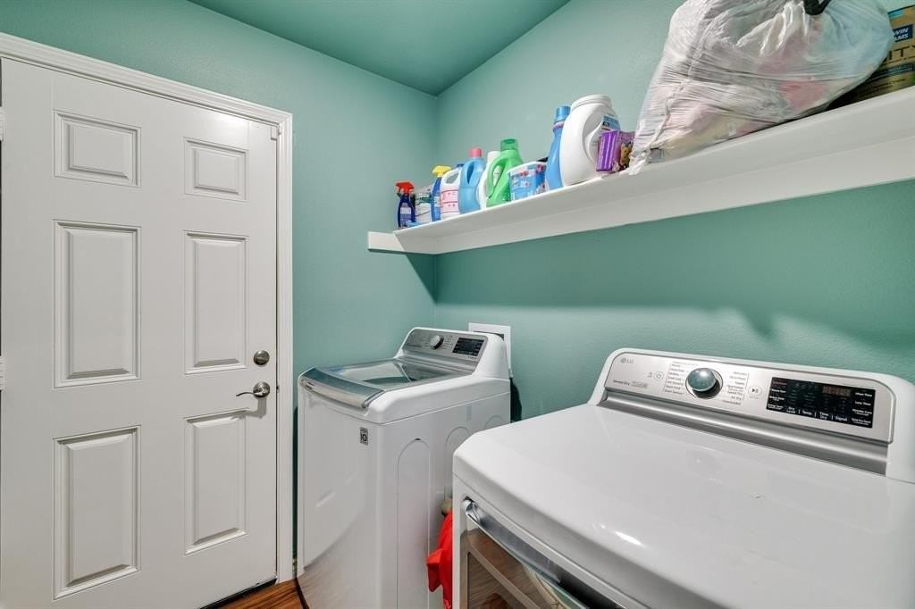 3509 Spencer St - Photo 5 of 22