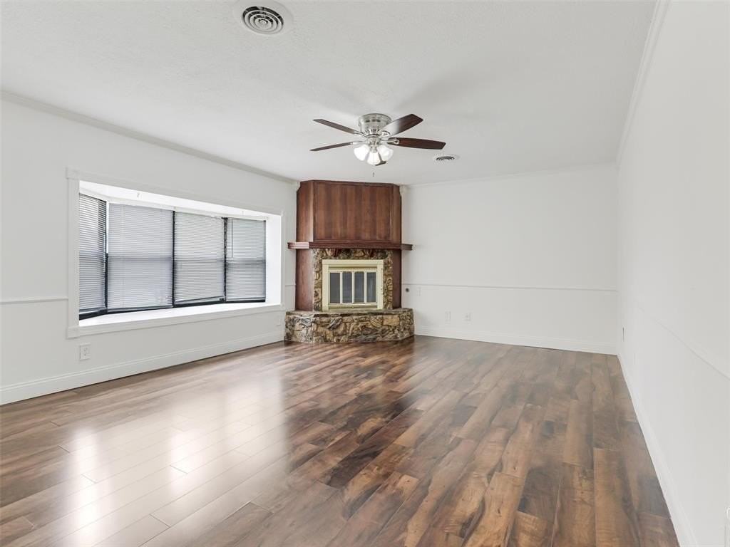 14025 Janwood Ln - Photo 2 of 21