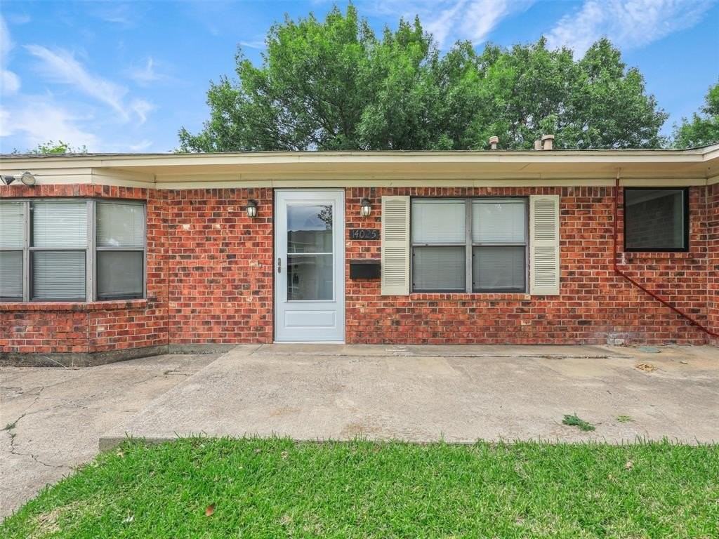 14025 Janwood Ln - Photo 5 of 21
