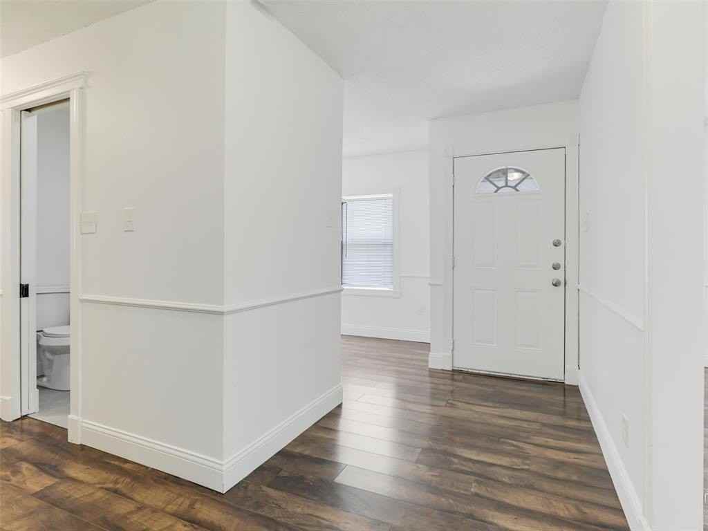 14025 Janwood Ln - Photo 7 of 21