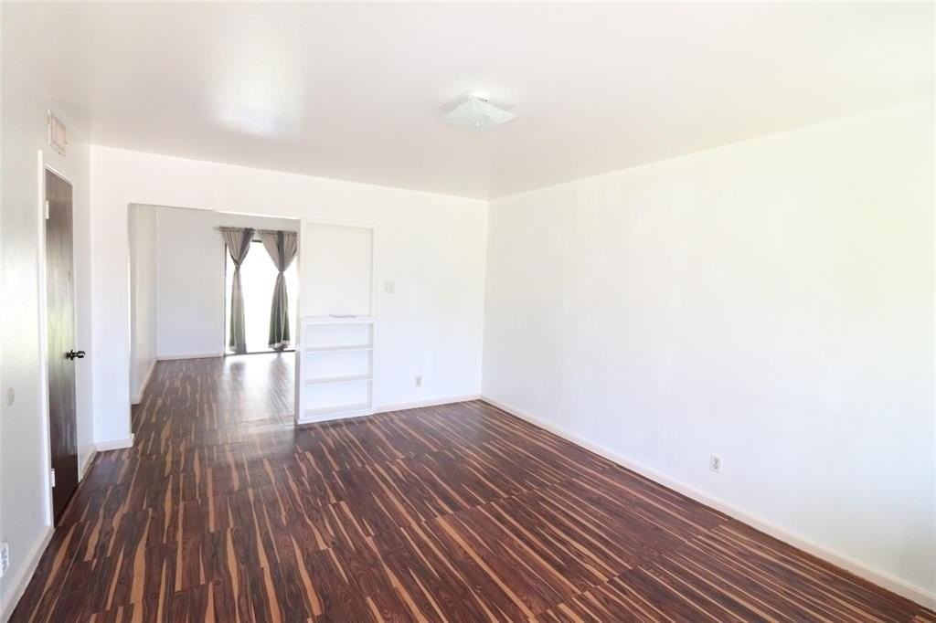 9107 Rustown Dr - Photo 4 of 14
