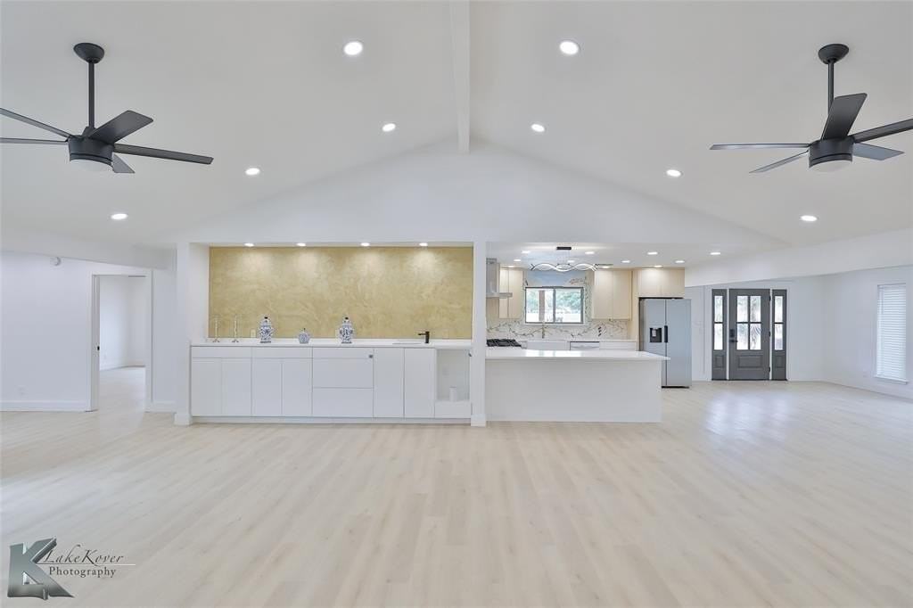 13 Pinehurst St - Photo 5 of 40