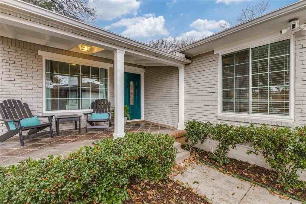 6435 Sondra Dr - Photo 2 of 21