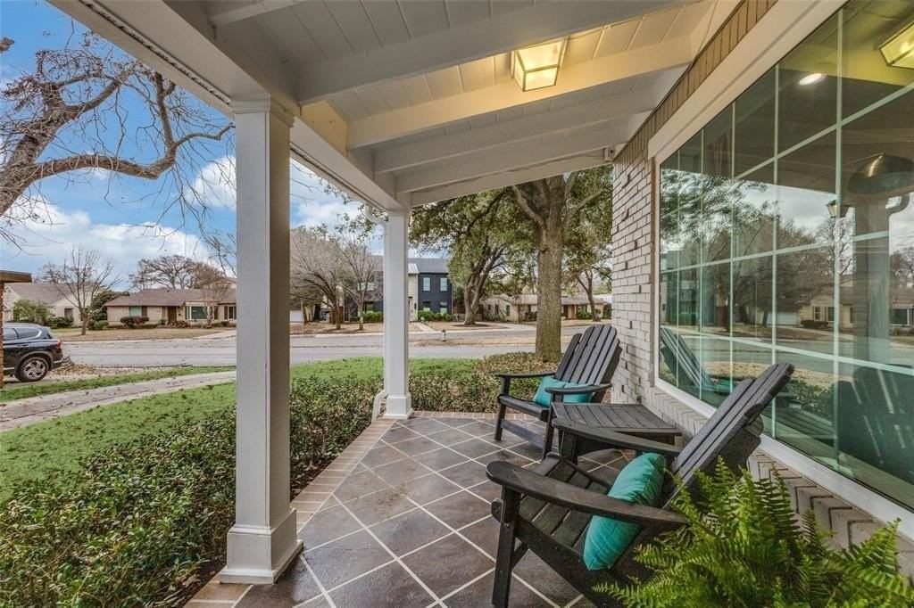 6435 Sondra Dr - Photo 3 of 21