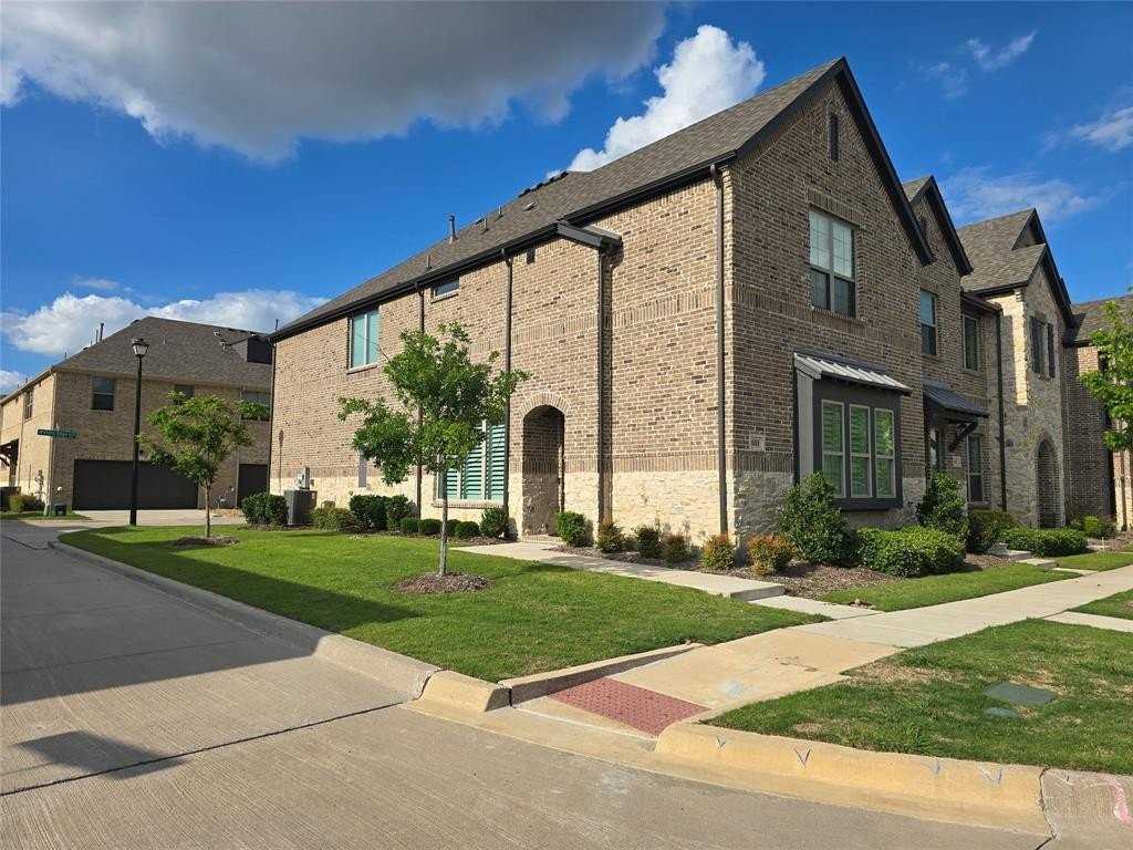 681 Vista Oaks Rd - Photo 2 of 7
