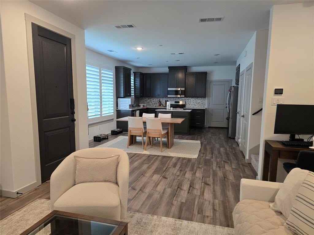 681 Vista Oaks Rd - Photo 4 of 7