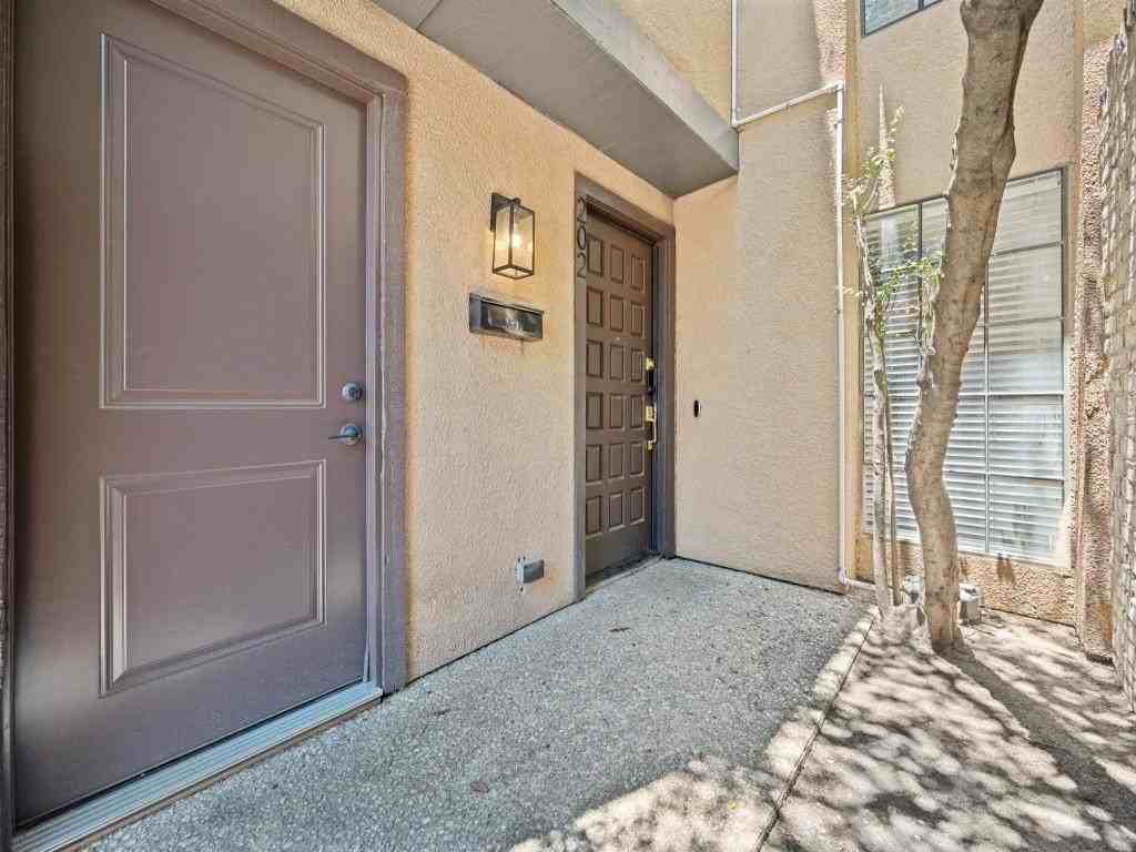 6019 Ridgecrest Rd #202B - Photo 3 of 33