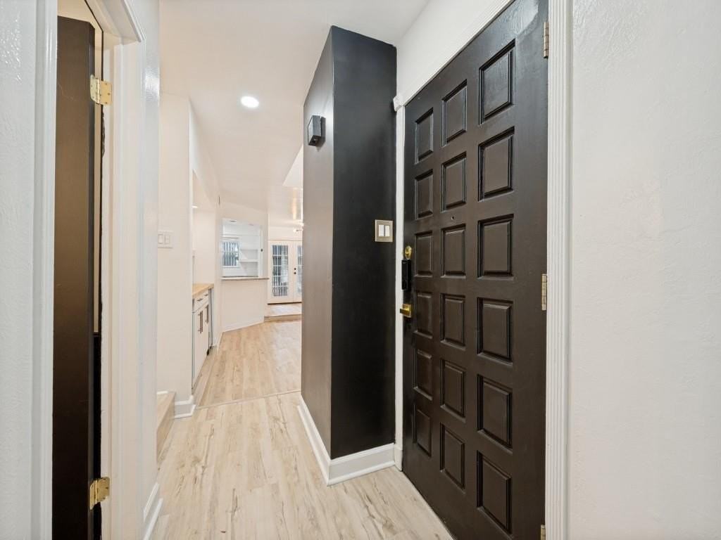 6019 Ridgecrest Rd #202B - Photo 4 of 33