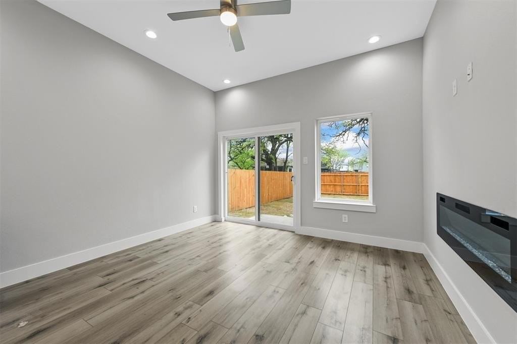2507 Birmingham Ave - Photo 2 of 34