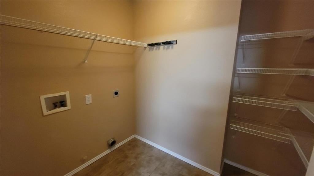 906 Post Oak Trl - Photo 5 of 16