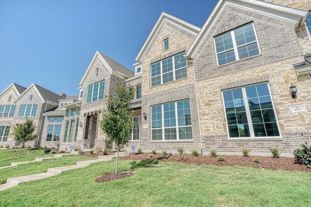 4932 Mckinney Hollow Dr - Photo 3 of 40