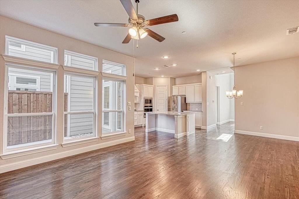 4932 Mckinney Hollow Dr - Photo 7 of 40