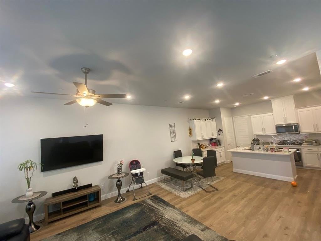 4716 Corriente Vista Ln - Photo 4 of 20