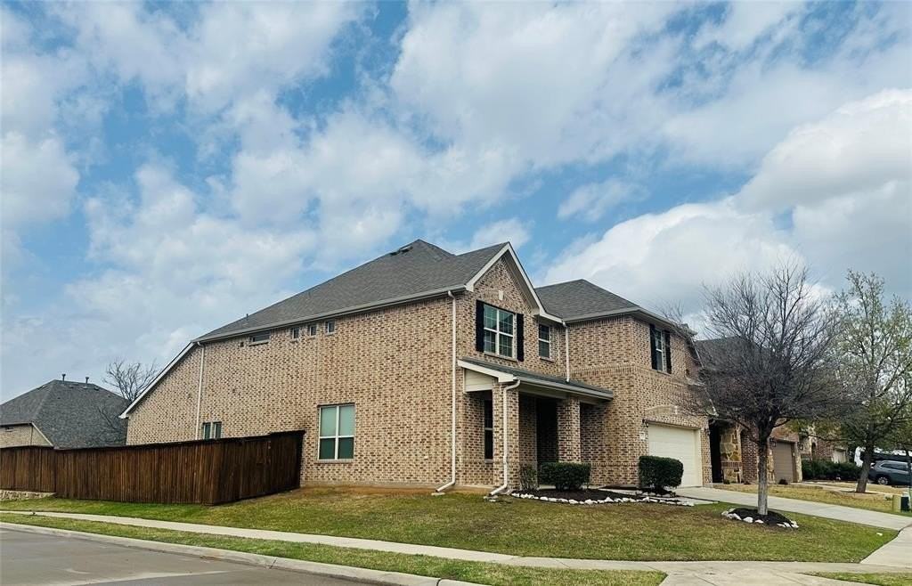 540 Calliopsis St - Photo 2 of 25