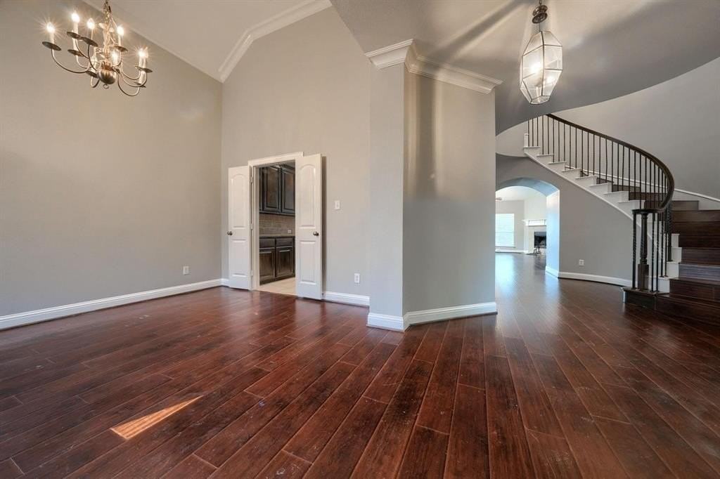 12605 Wolf Snare Dr - Photo 4 of 35