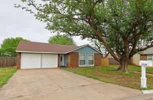 featured image of 1710 Bob White Ct