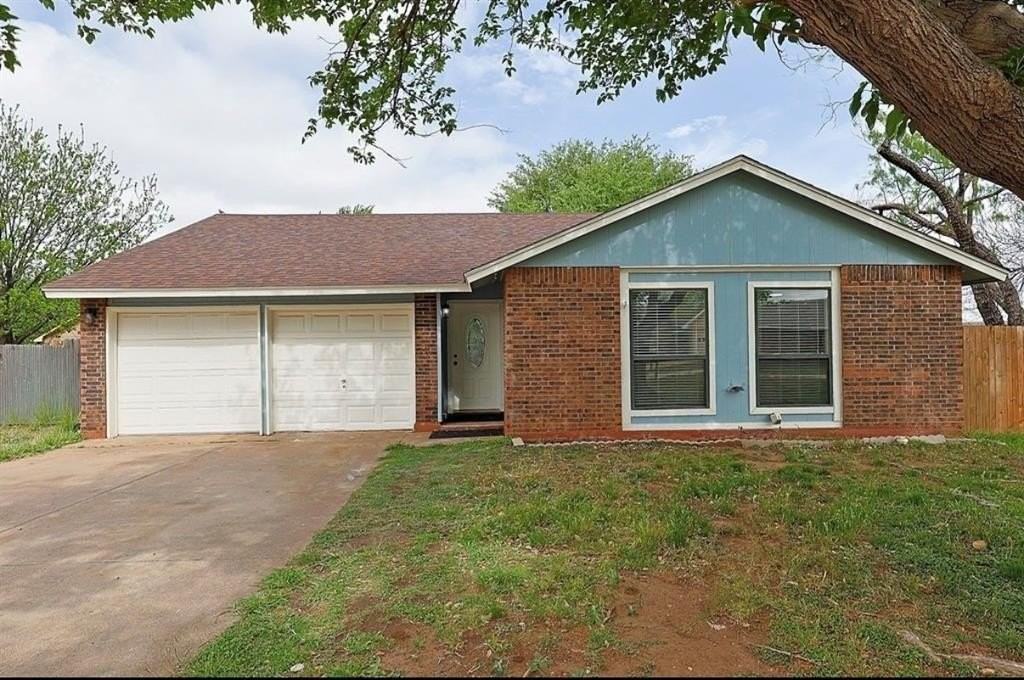 1710 Bob White Ct - Photo 2 of 28