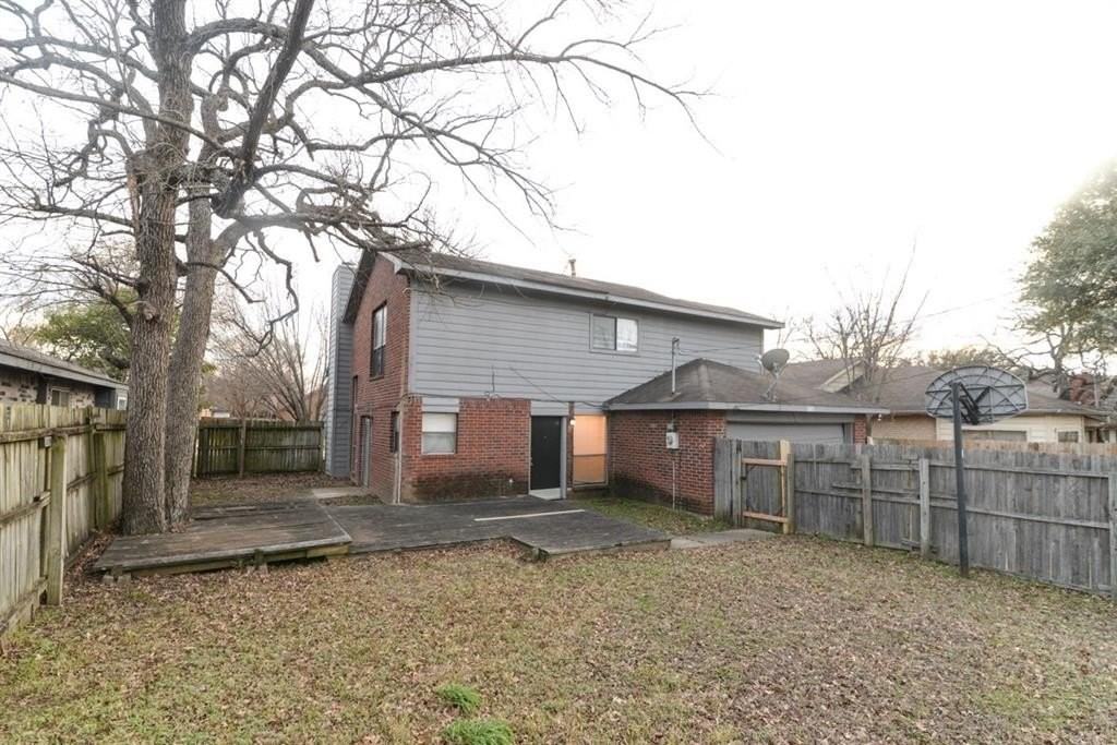11815 Sunrise Dr - Photo 2 of 23