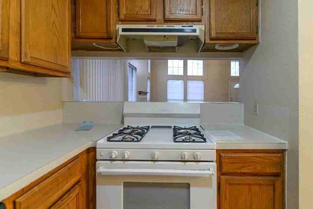 11815 Sunrise Dr - Photo 7 of 23