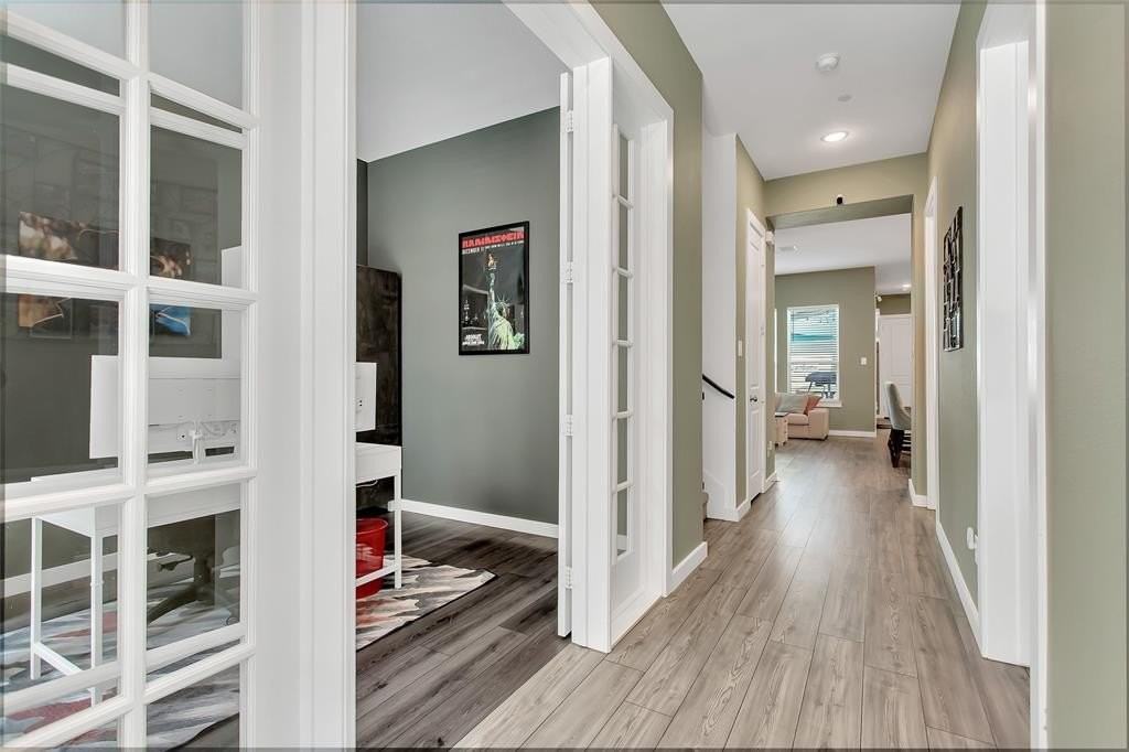 7667 Tiffany Dr - Photo 3 of 35