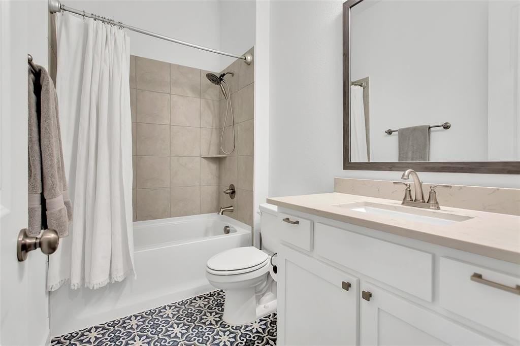 7667 Tiffany Dr - Photo 6 of 35