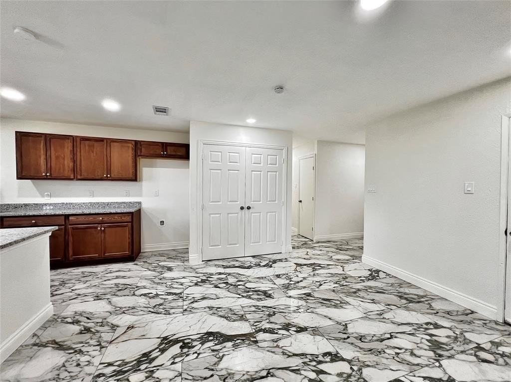 1410 Independence Trl - Photo 7 of 22