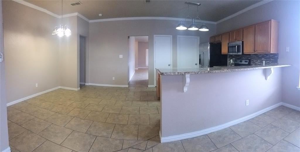 8640 Rainy Lake Dr - Photo 6 of 15