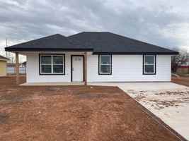 featured image of 5349 N 10th St