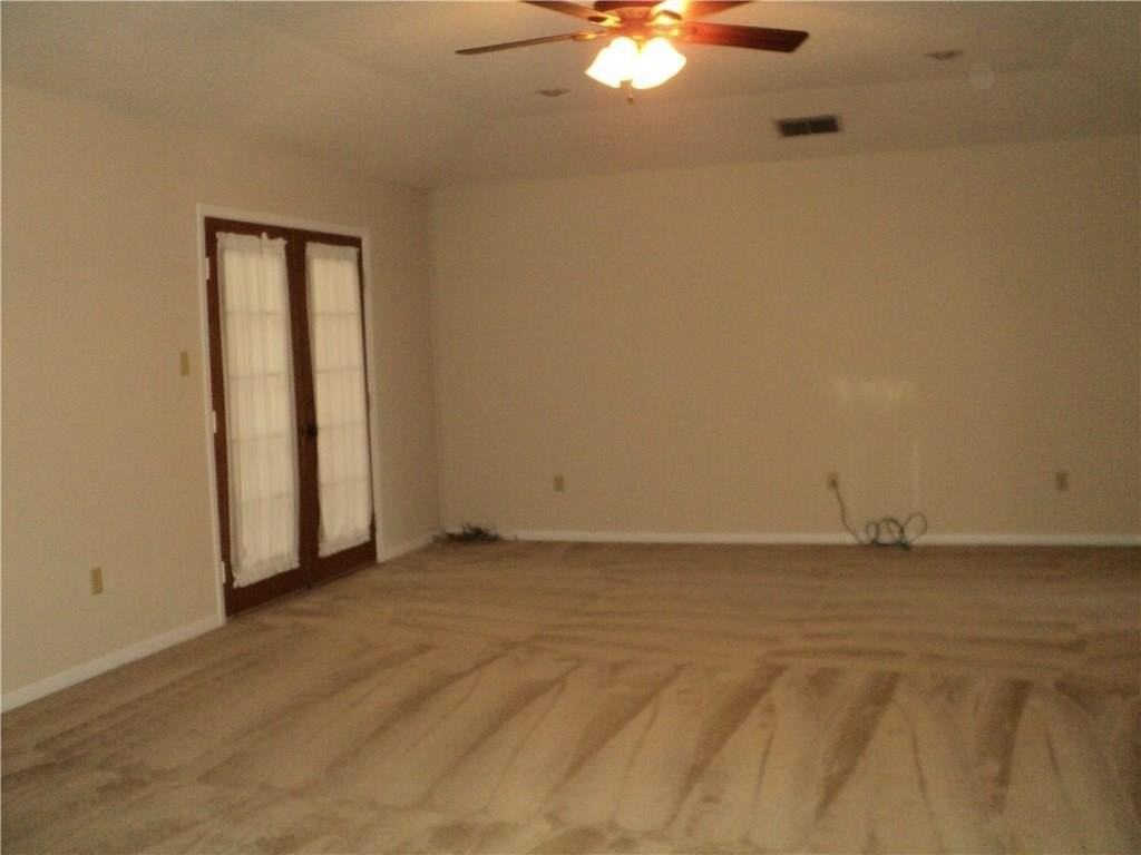 4617 Catclaw Dr - Photo 2 of 18