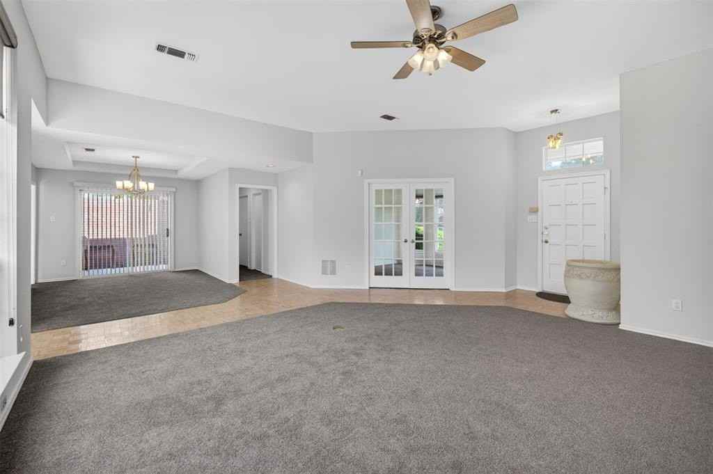 1009 Mccoy Dr - Photo 7 of 28