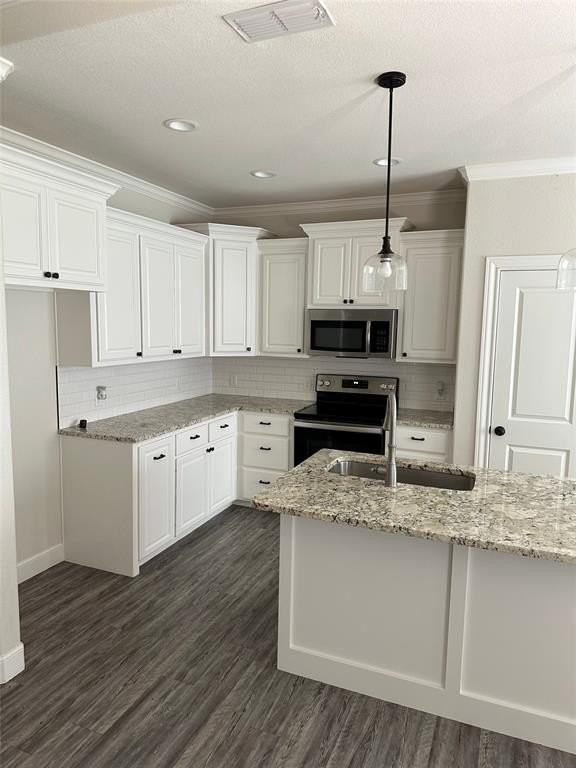 7309 Wildflower Way - Photo 7 of 28
