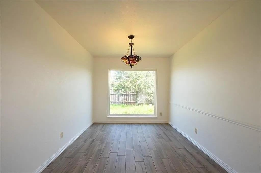 6500 Blue Ridge Trl - Photo 3 of 14