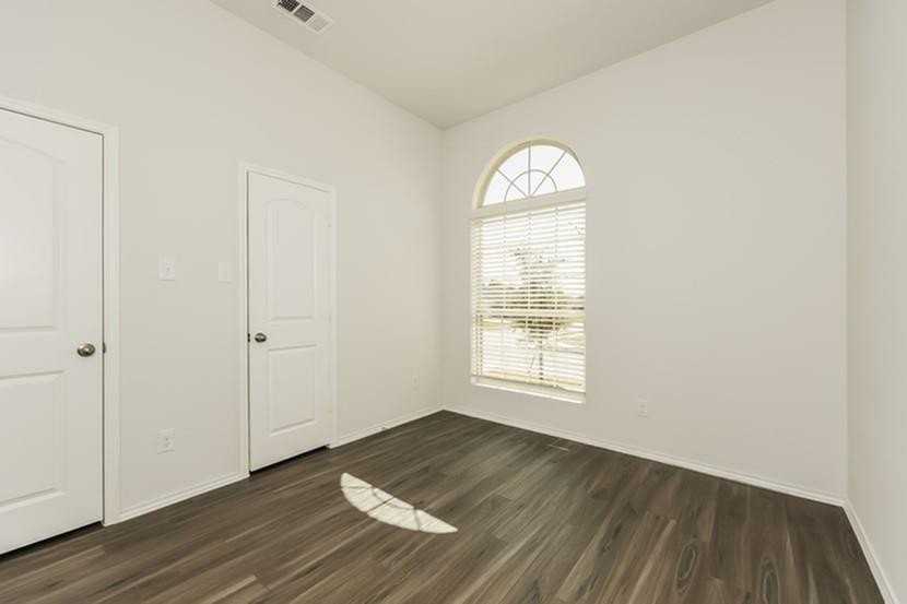 1814 Jasmine Dr - Photo 6 of 13